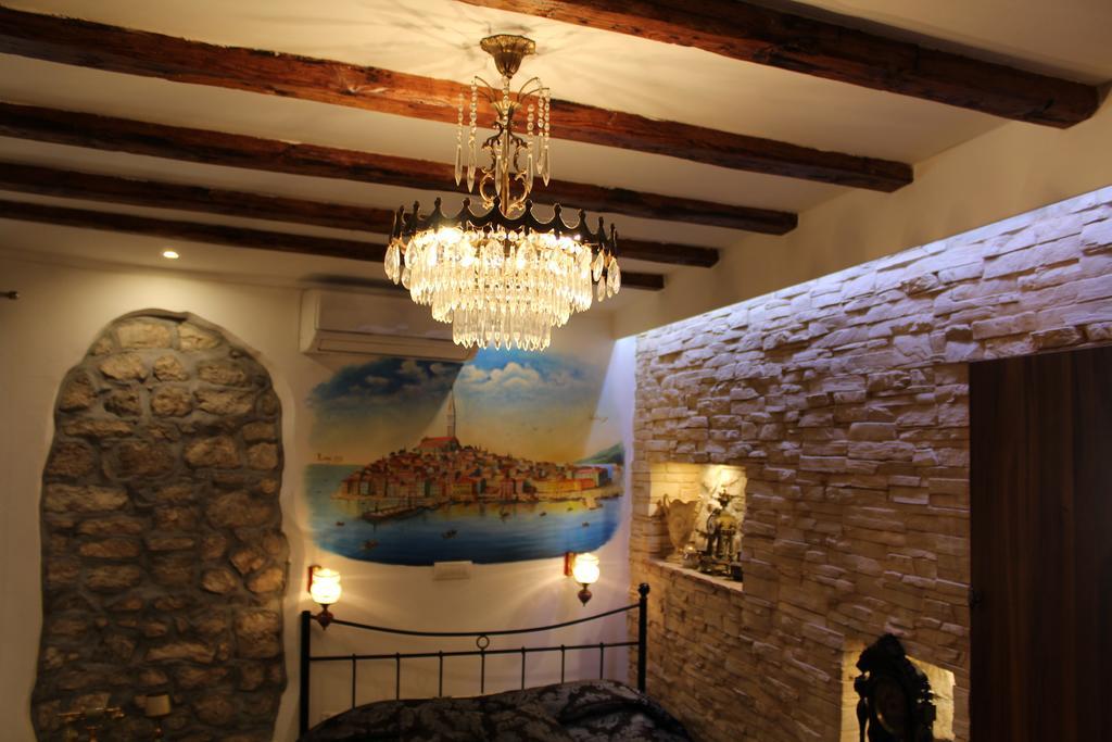 Rooms Da Angelica Old City 2 ロヴィニ エクステリア 写真